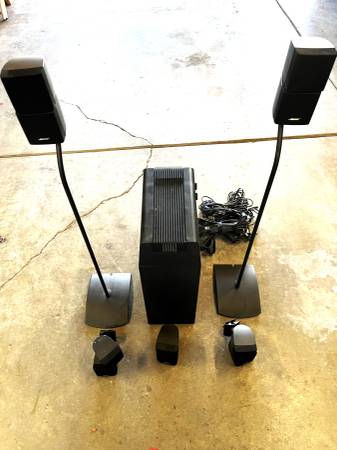 Photo Bose Acoustimass 15 Speaker System $100