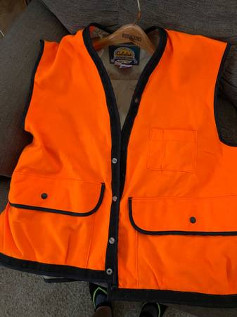 Photo Cabelas Hunter Safety Vest $30