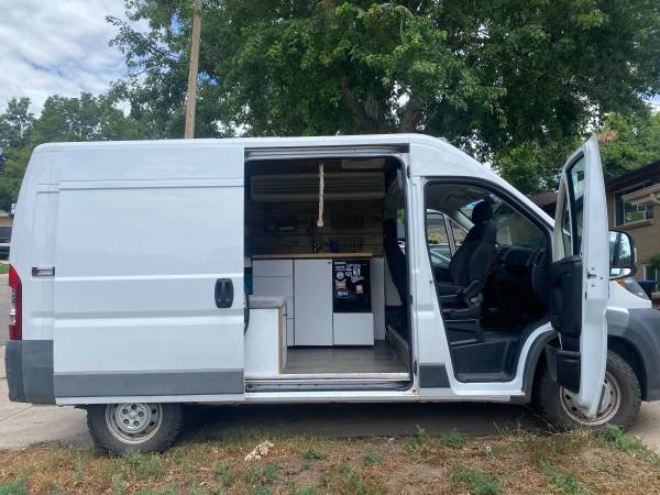 Photo Converted Ram Promaster 1500 Cer $60,000