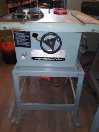 Photo Delta 10 Inch Table Saw 34-410 $250