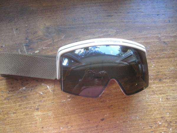 Gaper Day Ski Goggles  Vintage Goggles $60