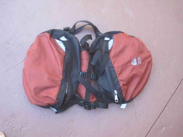 Photo Granite Gear Dog Backpack (30 to 42) $20