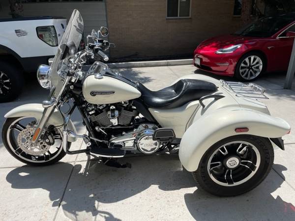 Photo Harley Davidson Freewheeler $24,000
