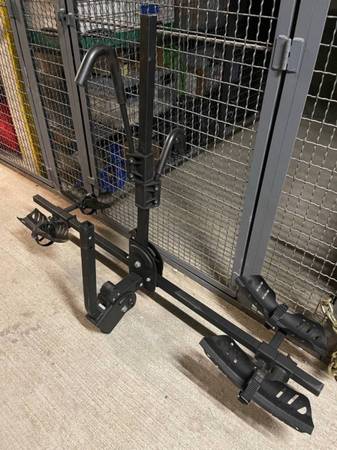 Photo Hitch Mounted Bike Rack for 2 $230