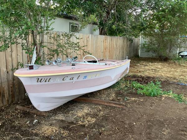 Photo Larson boat $1