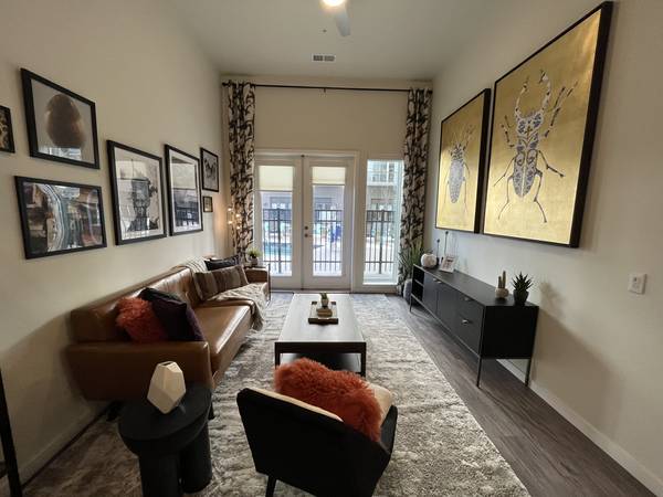Lovely River North 1 Bed 1 Bath Luxurious RiNo River North Downtown $2,015