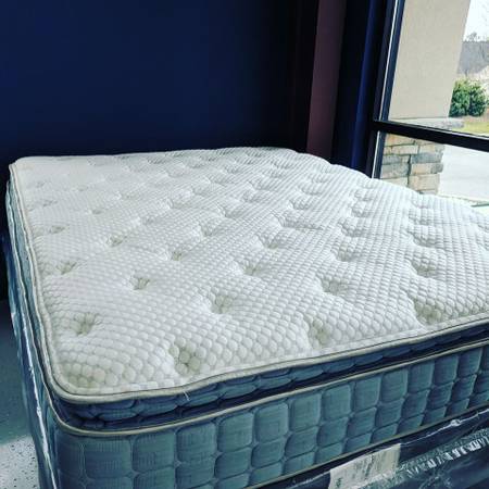 Photo Mattress Why Pay Retail Wholesale Pricing Available To Public $100