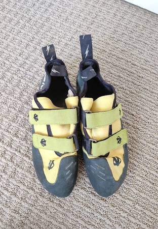 Photo Mens EVOLV Gym Outdoor Rock Climbing Bouldering Shoes PONTAS II Size $65