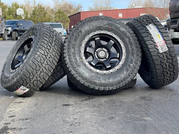 Photo NEW 17 Set of 5 Wheels Jeep Rubicon rims Tires JK JL Gladiator 5x127 $2,200