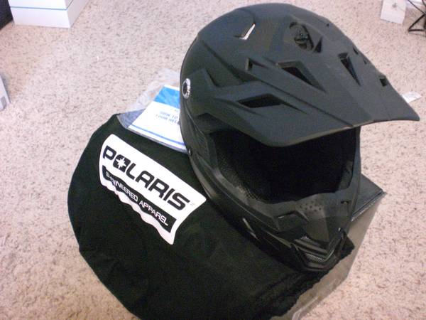 Photo New Polaris kids helmet size YL motocross atv dirt bike utv snowmobile $35