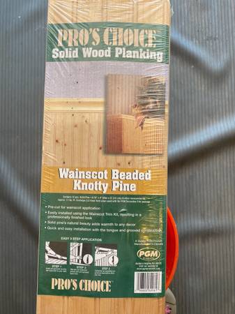 Photo New beaded knotty pine 32 wainscot 14 feet $20
