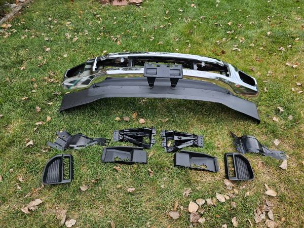 Photo OEM Chrome Front Bumper Assembly 20-22 SUPER DUTY Truck $900