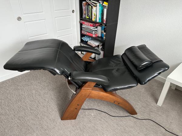 Photo Perfect Chair Motorized Zero Gravity Chair $1,500