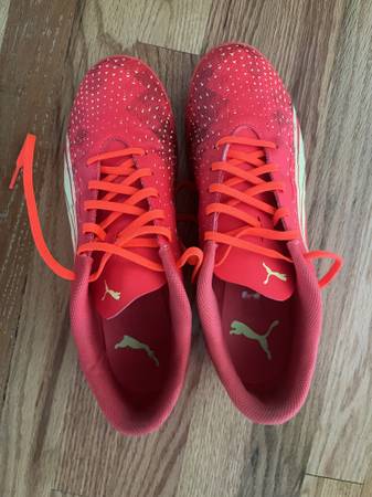Photo Puma indooroutdoor multi-sport athletic shoes - size 9.5 for a man $30