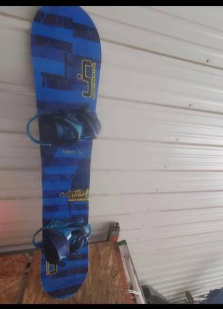 Photo Snowboard Lib Tech Banan $120