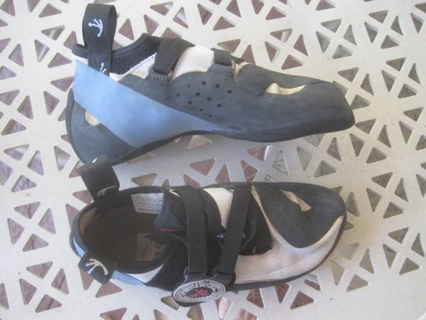 Photo Tenaya Rock Climbing Shoes - Mens 4.5  Womens 5.5 $55