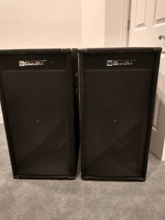 Photo Two (2) EV Eliminator i 18 Sub Woofers non-powered each 400W rated $695