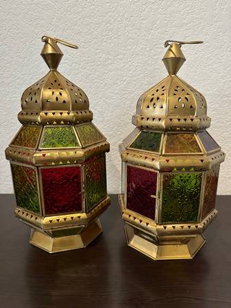Photo Two New World Market Antique Gold Tabletop Lanterns Retail $60 $20
