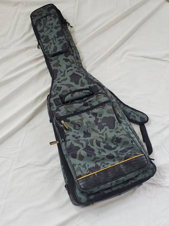 Photo Warwick RockBag - Deluxe Electric Bass Gig Bag - Camouflage Green $30
