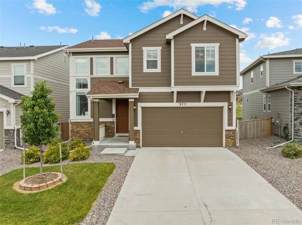 Where the heart is - Contingent in Castle Rock. 3 Beds, 2 Baths $635,000