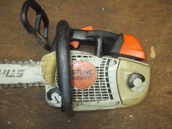 Photo Will buy or repair your dead or sick Stihl, Husqvarna or Echo chainsaw