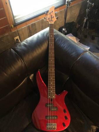 Photo Yamaha Bass Guitar RBX170 METALLIC RED $180