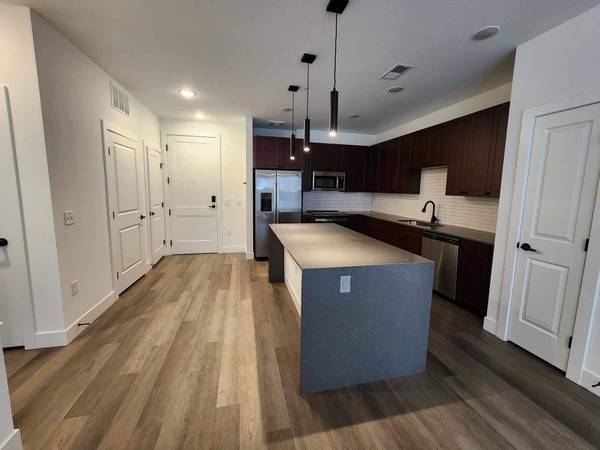 Photo Gorgeous SoBo 2 Bed 2 Bath  New Build Wash Park 2 Months Free $2,162