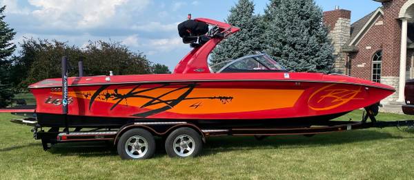 2011 Tige Wakeboard Boat $65,000