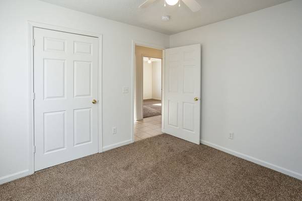 Dont wait This spacious 3 bed, 1 bath will go fast 1008 Sq Ft $875