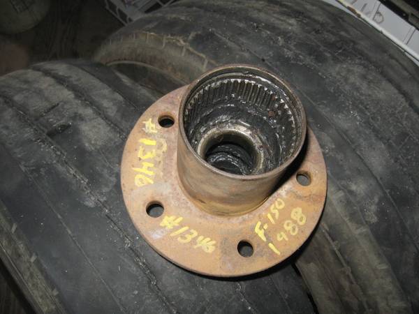 Photo Ford Hub for 1987-1993 F-150 4x4 (front) $40