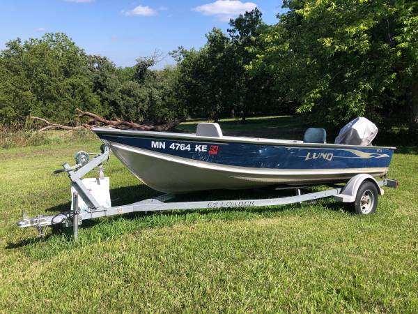 Lund Fishing Boat $3,500