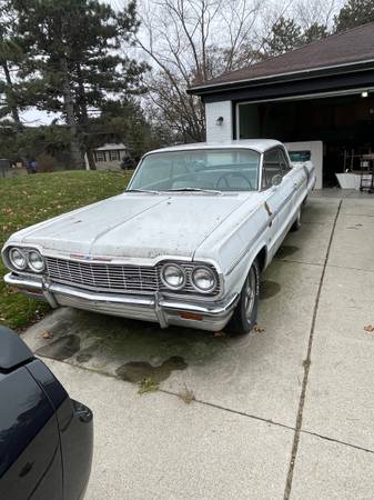 Photo 1964 Impala SS - $25,000 (Troy)