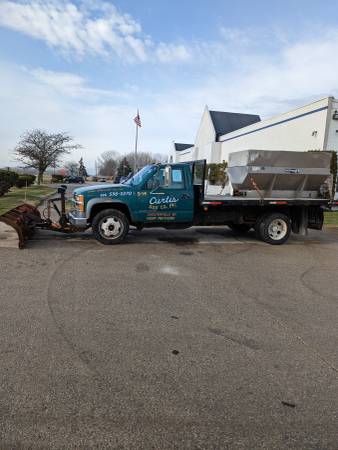 Photo 1999 Chevy 3500 HD Stake Truck - $7,900 (Chesterfield)