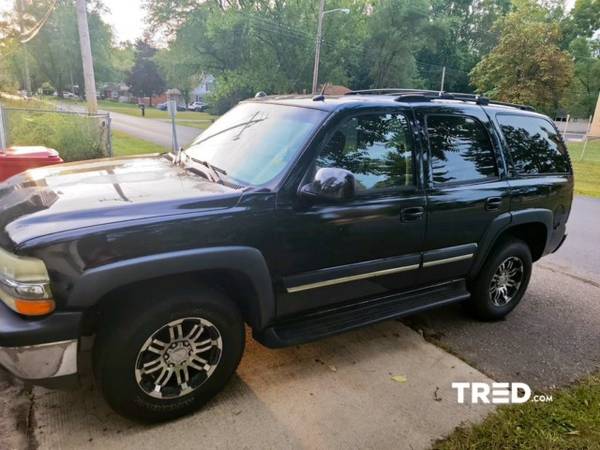 Photo 2004 Chevrolet Tahoe - $4,500 (_Chevrolet_ _Tahoe_ _SUV_)