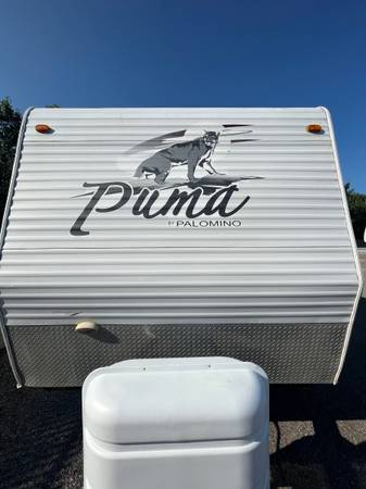 Photo 2007 Puma sleeps 8 $8,900