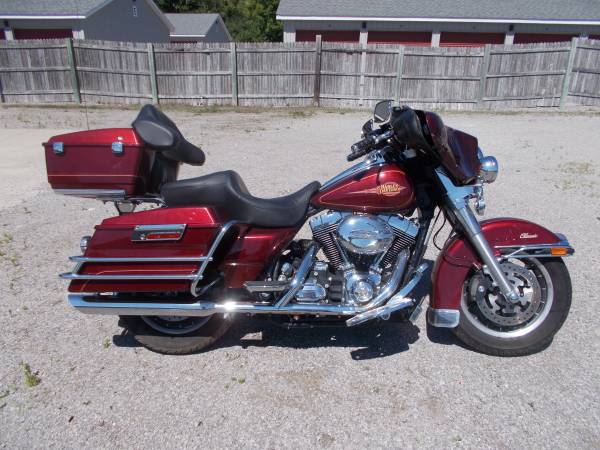 Photo 2008 Harley Davidson Electraglide Classic Only 21,000 miles $5,450