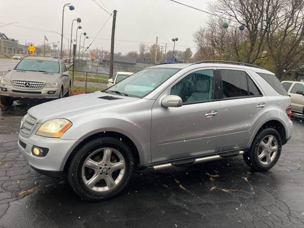 Photo 2008 Mercedes-Benz ML320 CDI 4x4 Diesel - $7,000 (Oakland County)