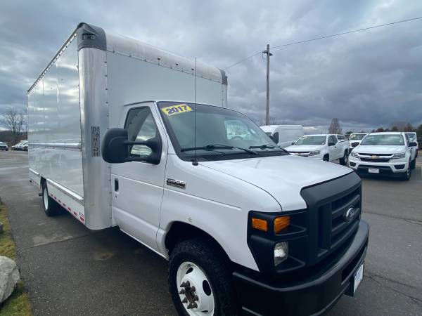 Photo 2017 FORD E350 16 BOX TRUCK GET PRE-APPROVED TODAY V-10 ENGINE $19,800