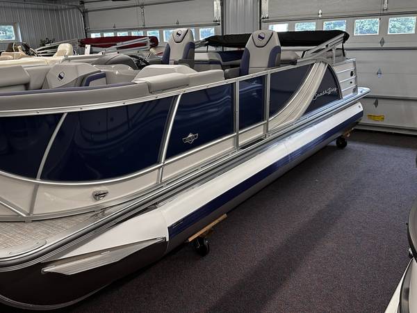2023 SOUTH BAY 523RS 2.0 WITH A MERCURY 115HP ELPT CT 4 STROKE $58,495