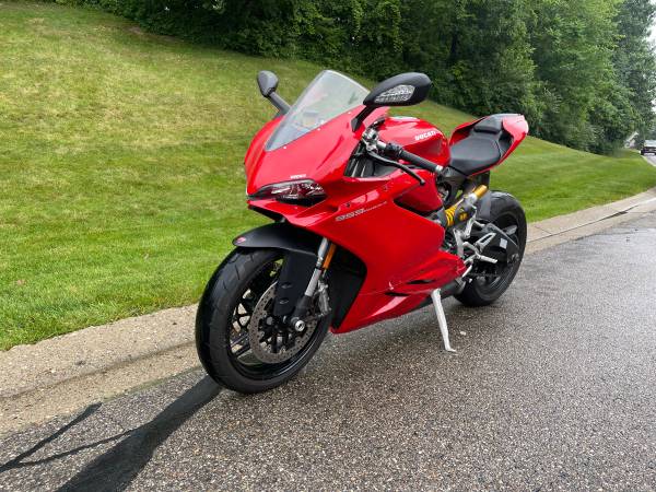 Photo Ducati Panigale 959 $13,950