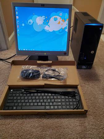 Photo HP Pavilion Slimline S5-1020 PC with monitor, new keyboard and mouse $100