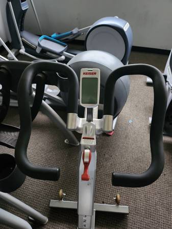 Photo Keiser M3i Spin Bike with Monitor Top of the line $500
