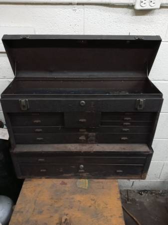 Photo Kennedy tool box with tools $300
