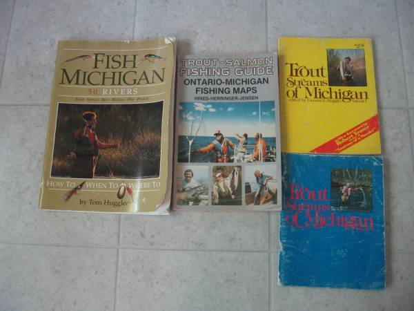 Photo Lot of 10 Michigan Fishing Books $20