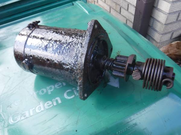 Photo MODEL A FORD STARTER with Bendix 1928 - 1931 needs TLC $20