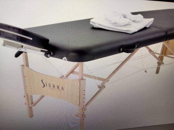 Photo Massage table brand new in box $75