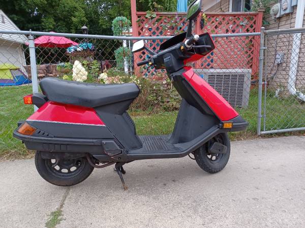 Photo Moped 80cc Honda Elite 1985 $800