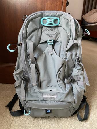 Photo Osprey Sylva 12 HikingBiking Backpack (Downdraft Gray, Like New) $100