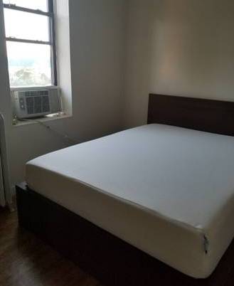 Photo REALLY NICE ROOM AVAILABLE $475