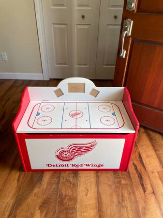 Photo Red Wings Toy Box $45